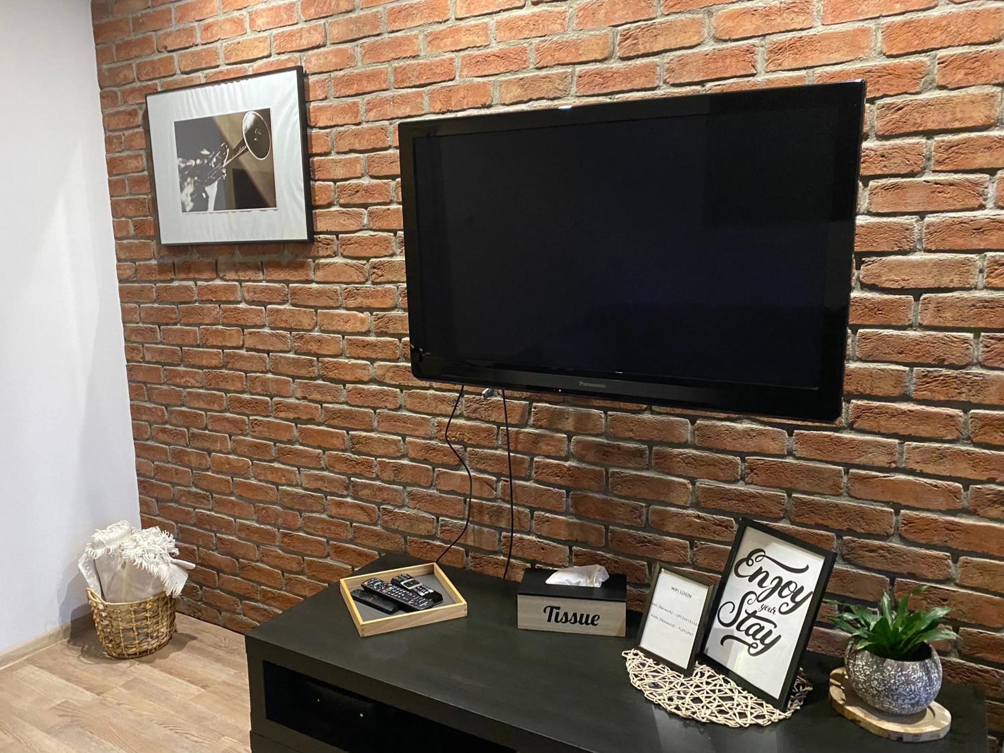 Dyrekcyjna Apartment วรอตซวาฟ ภายนอก รูปภาพ